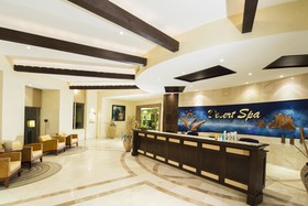 Villa del Arco Beach Resort & Spa