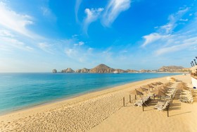 Villa del Arco Beach Resort & Spa