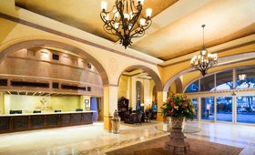 Villa del Arco Beach Resort & Spa