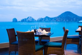 Villa del Arco Beach Resort & Spa