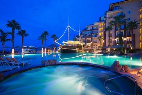 Villa del Arco Beach Resort & Spa