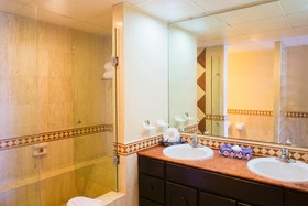 Villa del Palmar Beach Resort & Spa