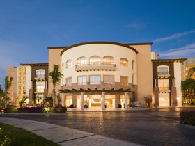 Villa del Palmar Beach Resort & Spa