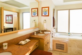 Villa la Estancia Beach Resort & Spa