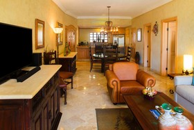 Villa la Estancia Beach Resort & Spa