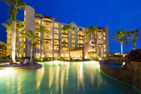Villa la Estancia Beach Resort & Spa