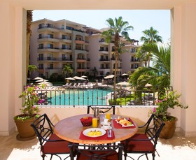 Villa la Estancia Beach Resort & Spa