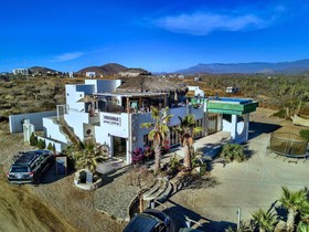 The Freesouls Residences Cerritos Beach