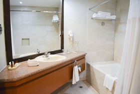 Hotel Coral & Marina