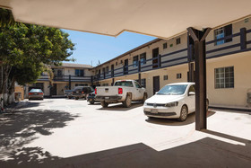 OYO Hotel CocoBeach, Ensenada