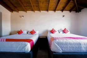OYO Hotel CocoBeach, Ensenada