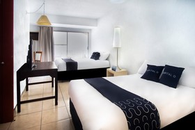 Hotel Costa Ensenada