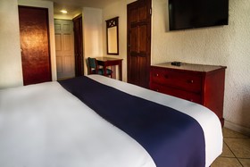 Hotel Costa Ensenada