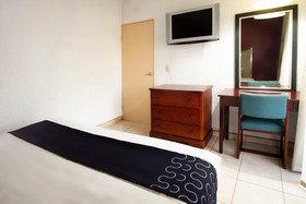 Hotel Costa Ensenada