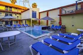 Hotel La Pinta