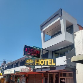 Hotel Suites Royal