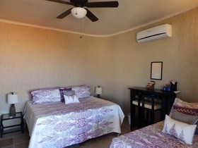 Casa Kootenay Waterfront BnB