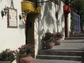 Casa Tuscany Inn