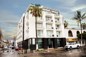 Hotel Seven Crown La Paz Malecón