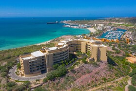 Puerta Cortes Residences