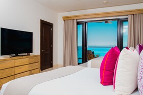 Puerta Cortes Residences