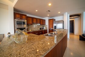 Puerta Cortes Residences