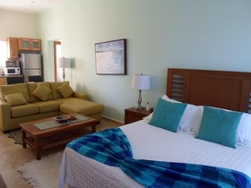 Club Cerralvo Hotel & Residences
