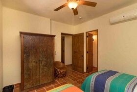 Casa De La Alegria 3BR by Casago