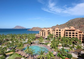 Villa del Palmar at the Islands of Loreto by Danzante Bay