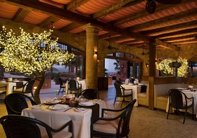 Villa del Palmar at the Islands of Loreto by Danzante Bay