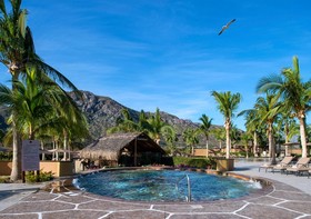 Villa del Palmar at the Islands of Loreto by Danzante Bay