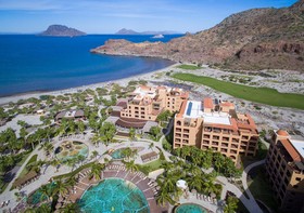 Villa del Palmar at the Islands of Loreto by Danzante Bay