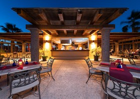 Villa del Palmar at the Islands of Loreto by Danzante Bay