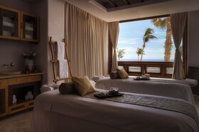 Marquis Los Cabos Resort & Spa