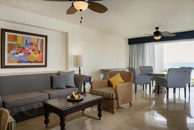 Marquis Los Cabos Resort & Spa