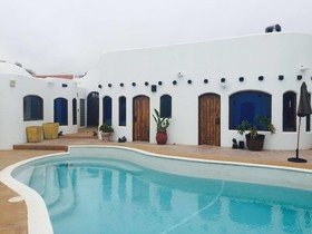 Casa Playa Baja