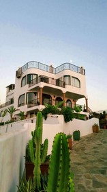 Casa Playa Baja