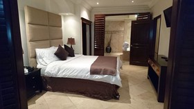 Las Olas Resort and Spa