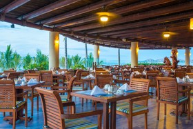 GR Solaris Lighthouse Los Cabos