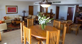 GR Solaris Lighthouse Los Cabos
