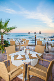 Cabo Surf Hotel & Spa