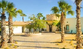 Casa Piedra Blanca
