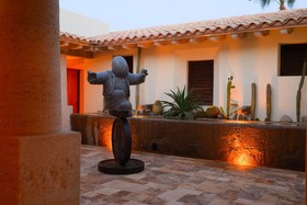Casa Piedra Blanca