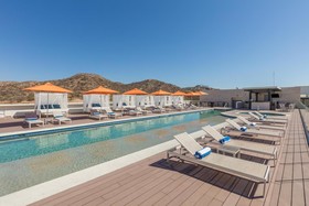 Hampton Inn & Suites by Hilton Los Cabos