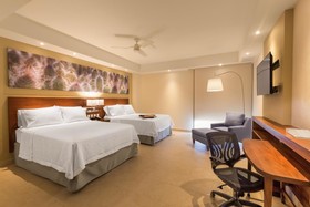 Hampton Inn & Suites by Hilton Los Cabos