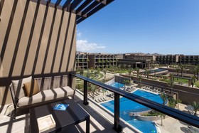 JW Marriott Los Cabos Beach Resort & Spa