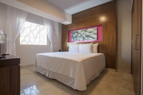 Krystal Grand Los Cabos Hotel