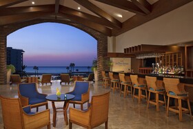Krystal Grand Los Cabos Hotel