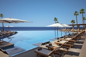 Krystal Grand Los Cabos Hotel