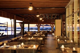 Krystal Grand Los Cabos Hotel